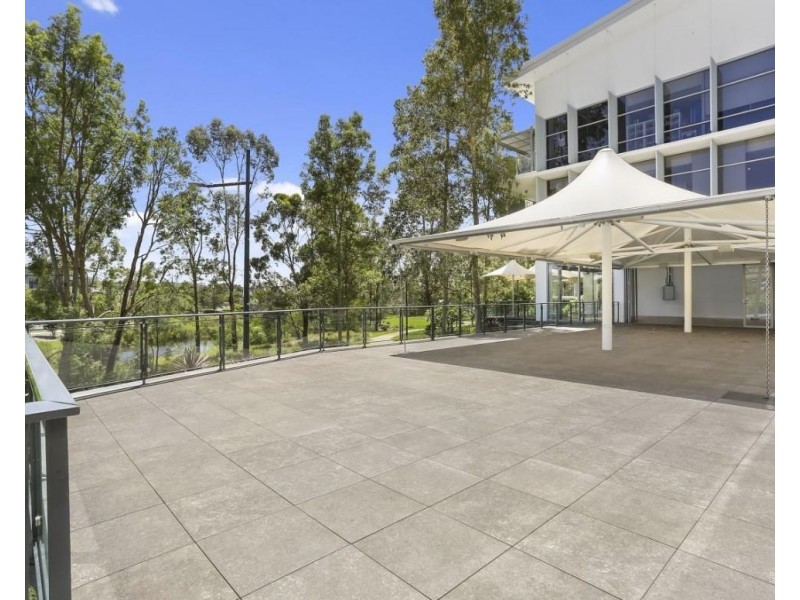 1/4 Hyde  Pde, Campbelltown NSW 2560