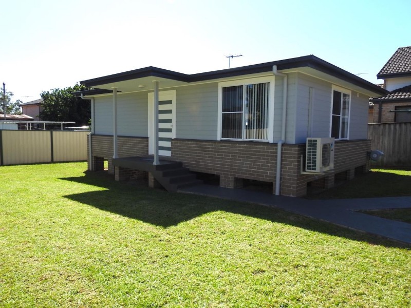13B Slender Avenue, Smithfield NSW 2164