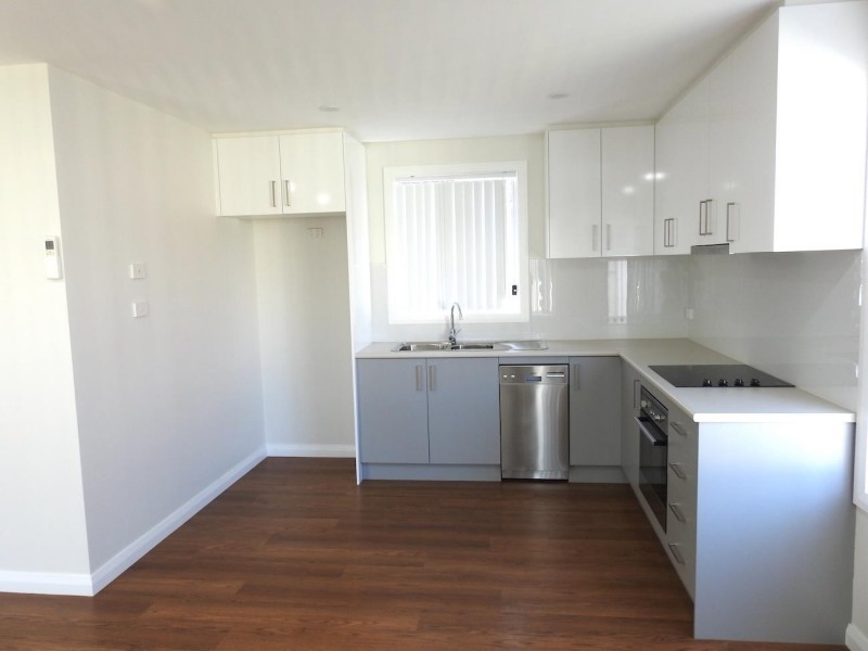 13B Slender Avenue, Smithfield NSW 2164