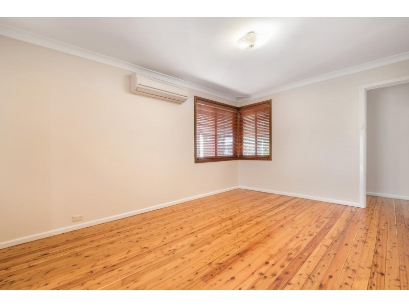 122 Stella Street, Fairfield Heights NSW 2165