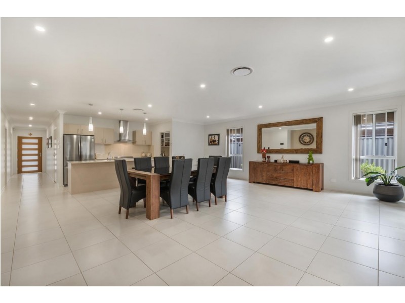 44 Aqueduct Street, Leppington NSW 2179
