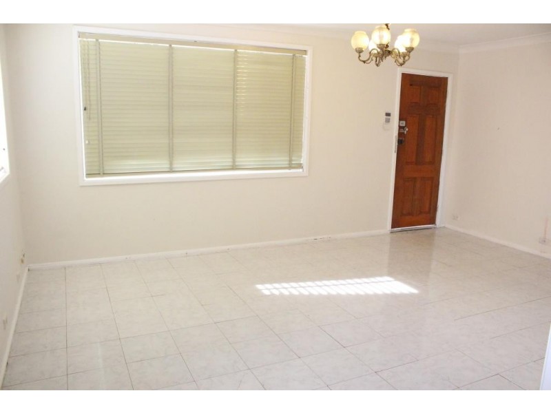 4 Paterson Place, Colyton NSW 2760