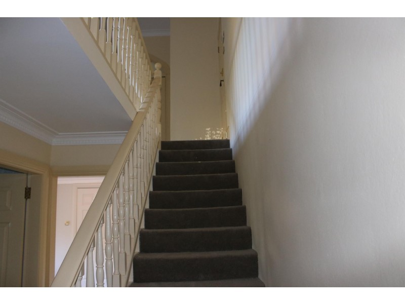 2 Holdsworth Avenue, St Leonards NSW 2065