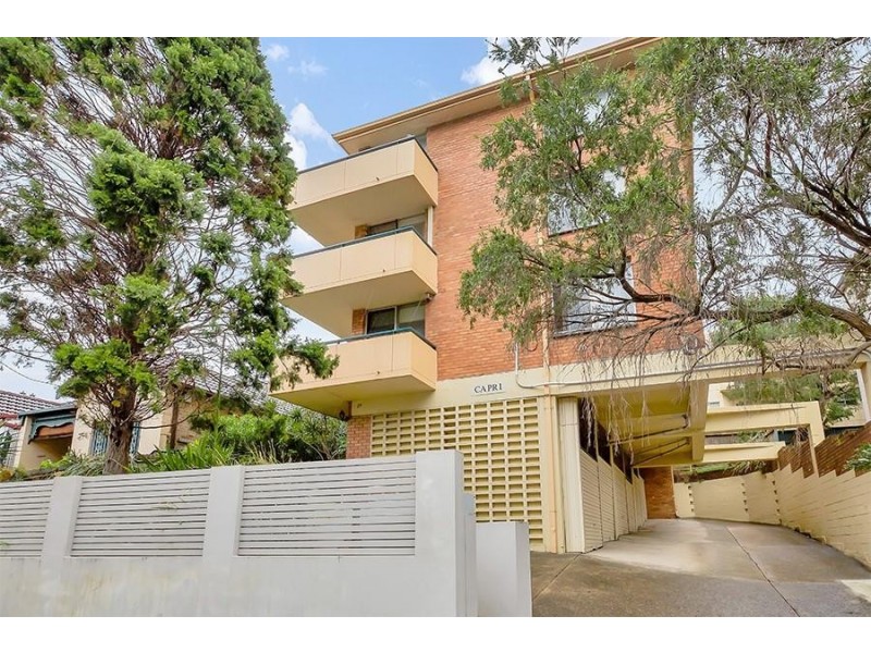 6B/29 Anzac  Parade, Kensington NSW 2033