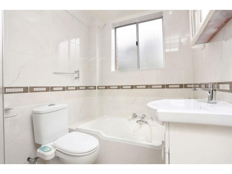 3/7 York Street, Fairfield NSW 2165