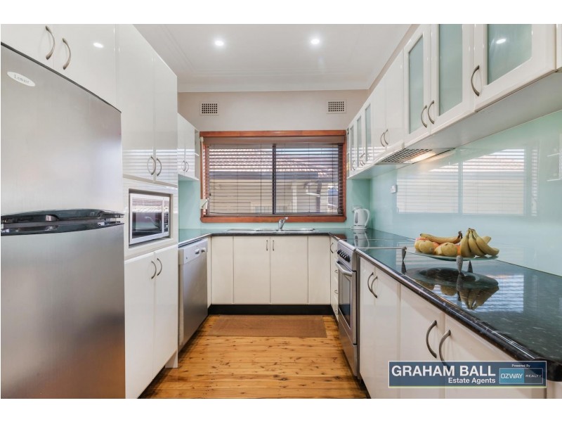 22  Lang Street, Smithfield NSW 2164