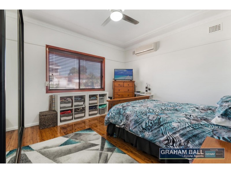 22  Lang Street, Smithfield NSW 2164