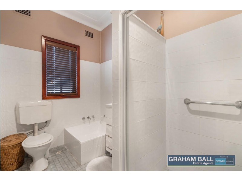 22  Lang Street, Smithfield NSW 2164