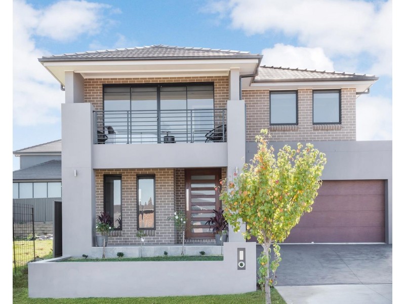 10 Orlando Street, Oran Park NSW 2570