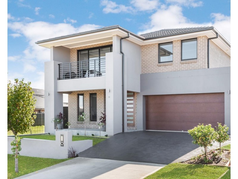 10 Orlando Street, Oran Park NSW 2570