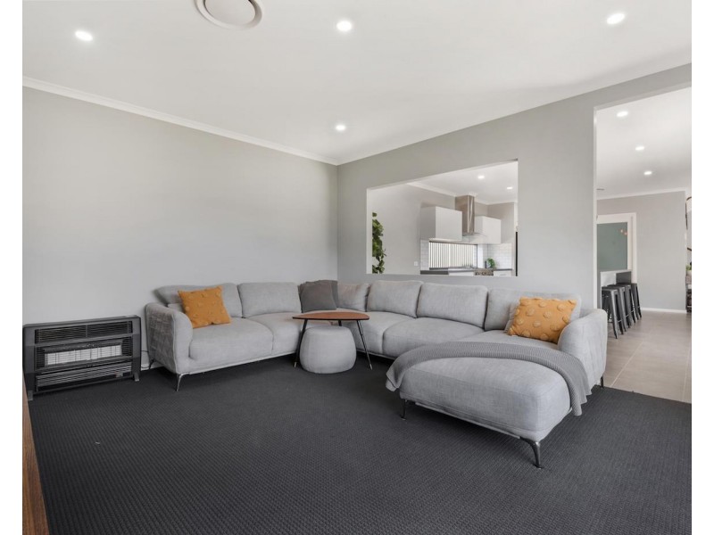 10 Orlando Street, Oran Park NSW 2570