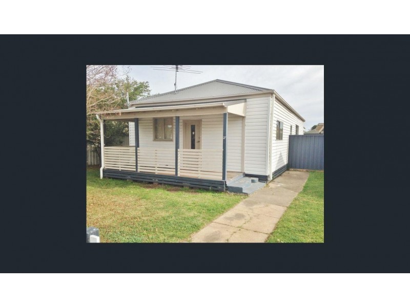 27 Sydney Street, St Marys NSW 2760