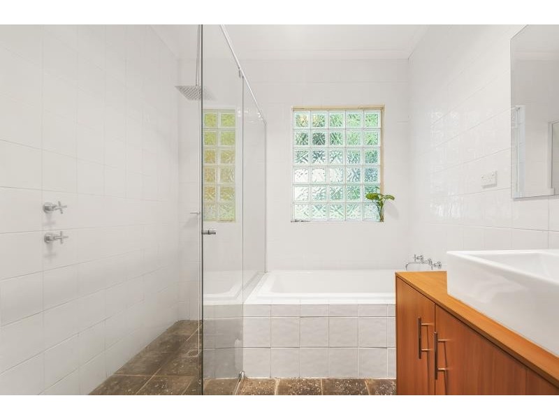 34 Stephen Drive, Woonona NSW 2517