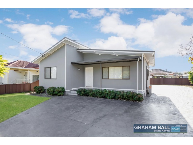 43 Goodacre Avenue, Fairfield West NSW 2165