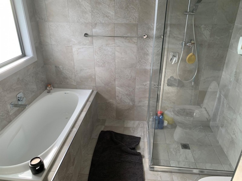 5 Macedon Street, Minto NSW 2566