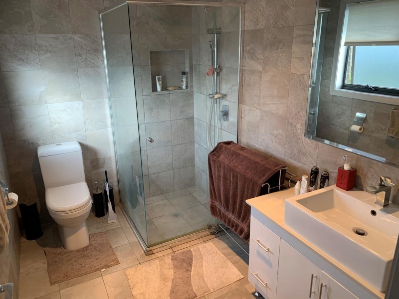 5 Macedon Street, Minto NSW 2566