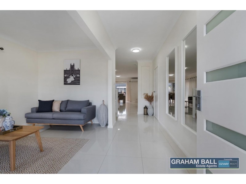 8 Murrumbidgee Street, Gregory Hills NSW 2557