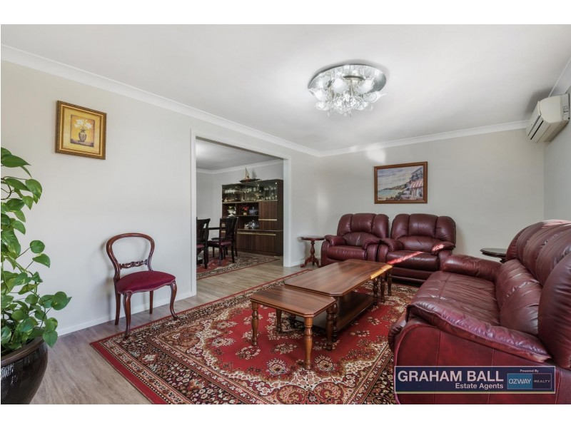 6 Hurkett Place, Bossley Park NSW 2176