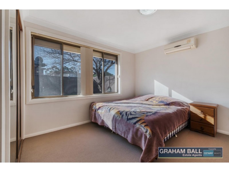 6 Hurkett Place, Bossley Park NSW 2176