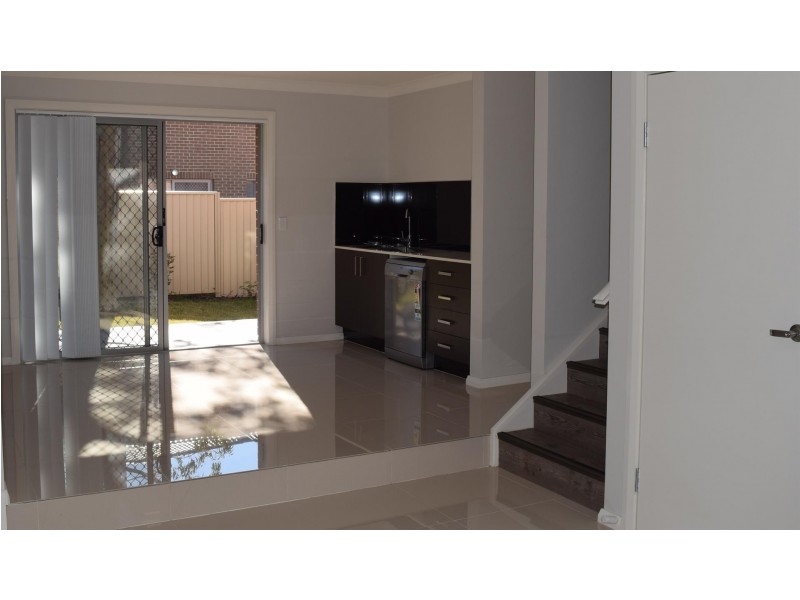 5 Sharada Glade, Woodcroft NSW 2767