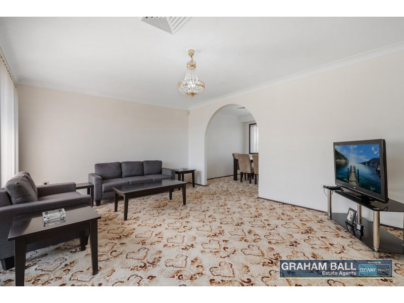 3 Milton Close, Wetherill Park NSW 2164