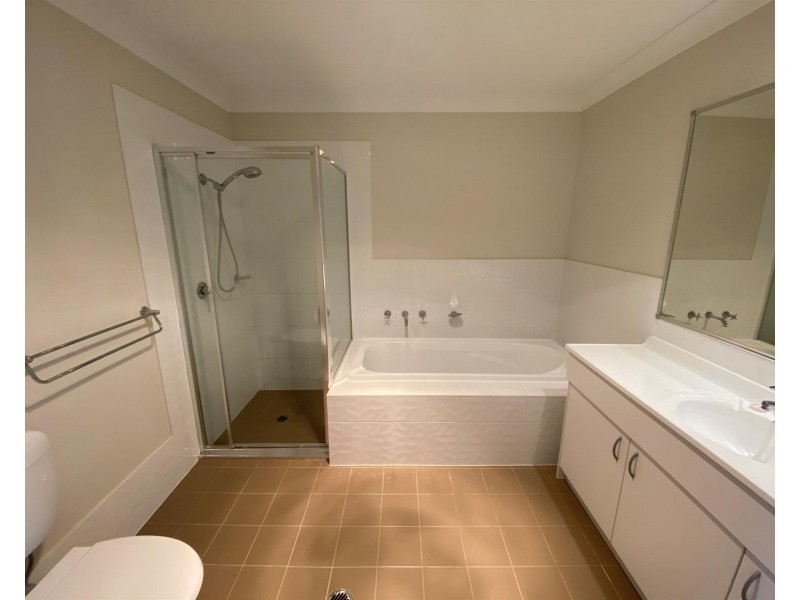25 Stowe Avenue, Campbelltown NSW 2560