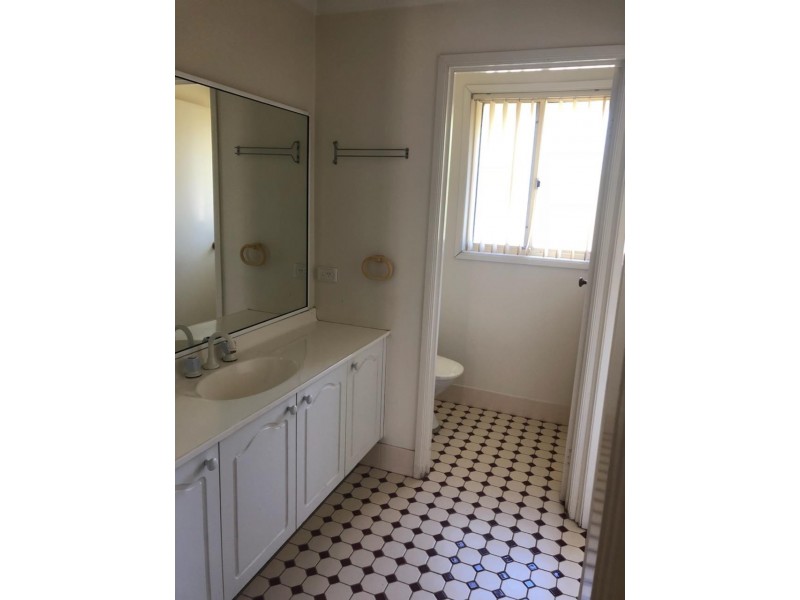 8A Regency Grove, Woodcroft NSW 2767