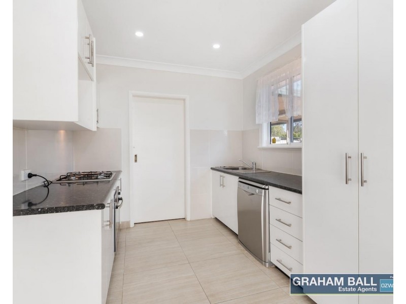 52 Mindanao Avenue, Lethbridge Park NSW 2770