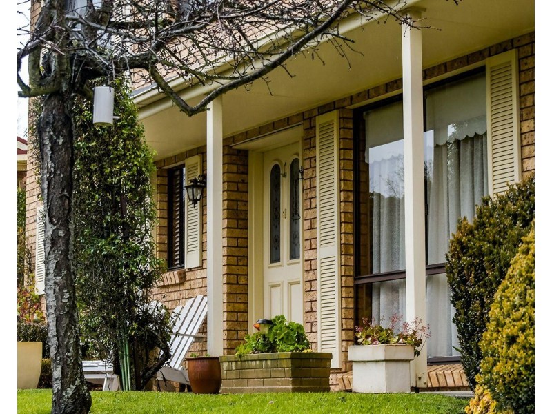8A Denham Close, Moss Vale NSW 2577