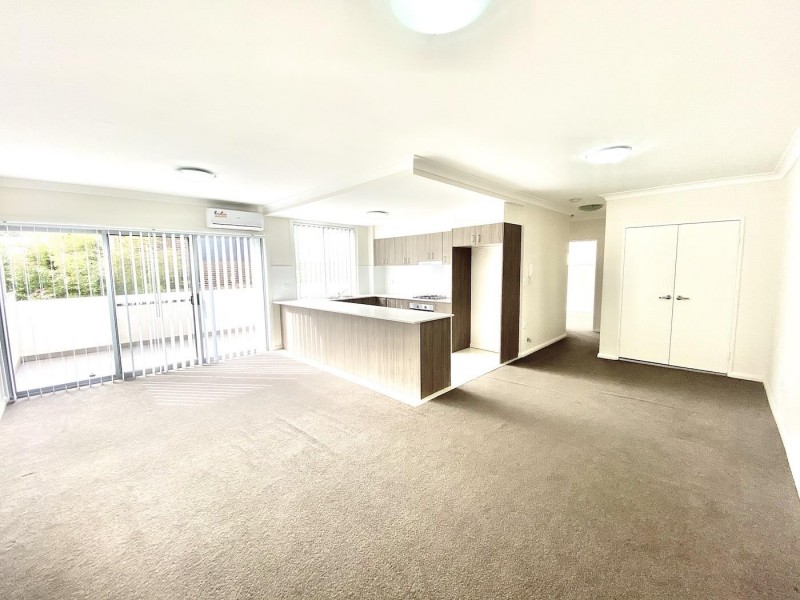 4/48-52 Warby Street, Campbelltown NSW 2560