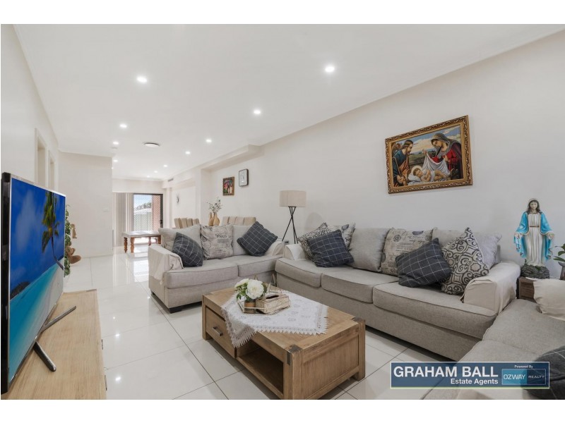 34A  Green Avenue, Smithfield NSW 2164