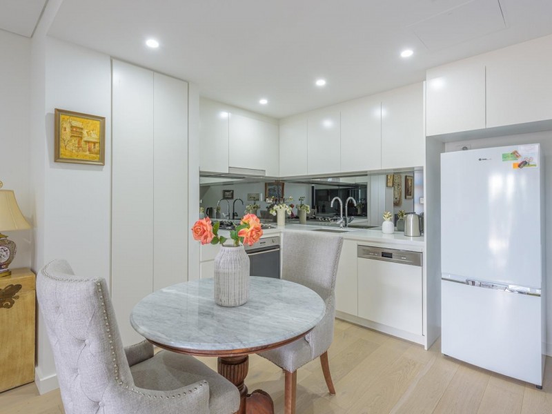 204/7 Acton Street, Sutherland NSW 2232