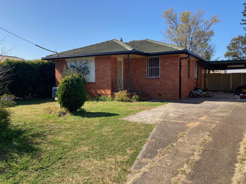 10 watt Street, Leumeah NSW 2560