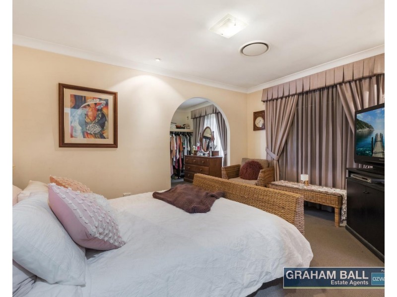 20 Jasnar Street, Greenfield Park NSW 2176