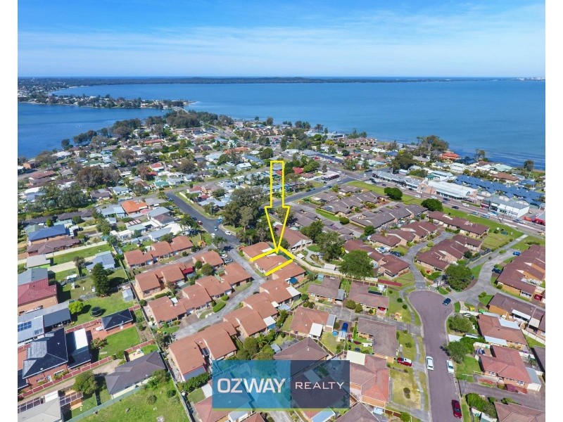 17/1 Dan Close, Gorokan NSW 2263