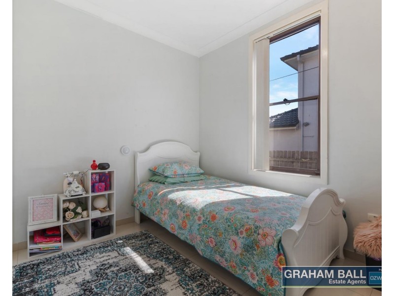 13 Hercules Street, Fairfield East NSW 2165