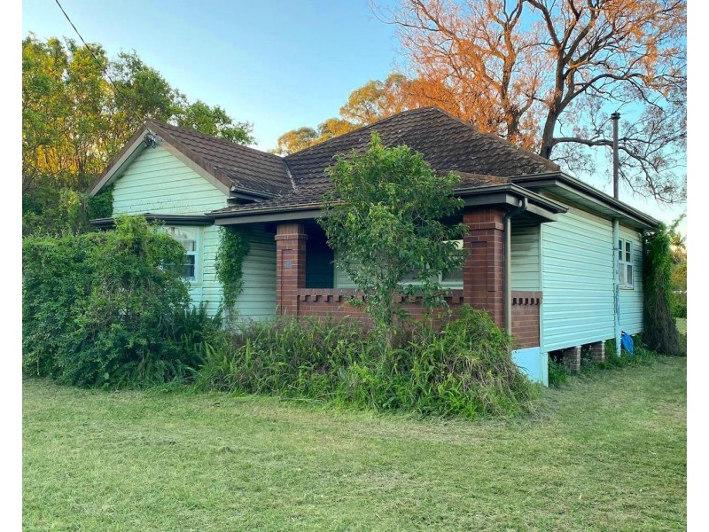 12 Stanbrook Street, Fairfield Heights NSW 2165