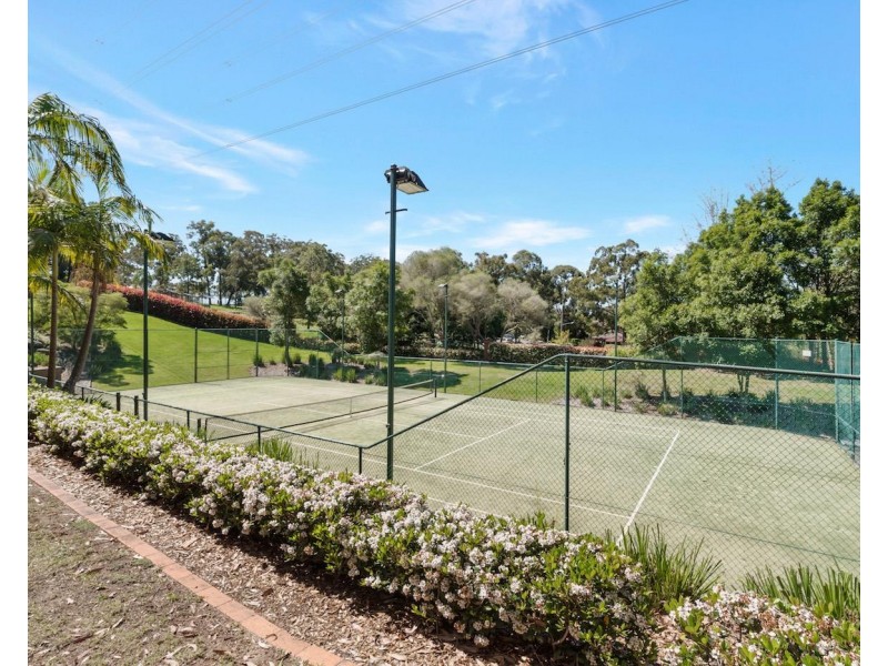4 Hampshire Court, Cherrybrook NSW 2126