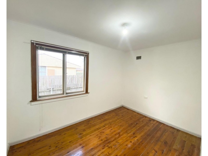 28 Quiros Avenue, Fairfield West NSW 2165