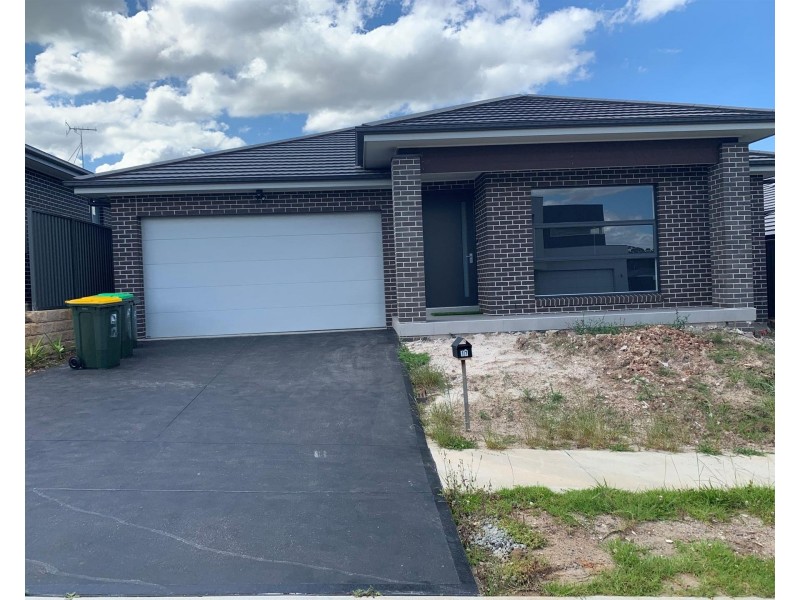 17 Eacott Street, Leppington NSW 2179
