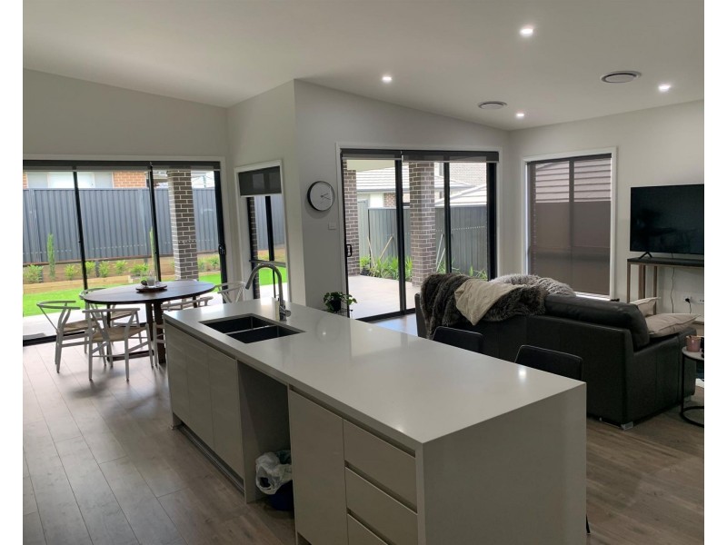 17 Eacott Street, Leppington NSW 2179
