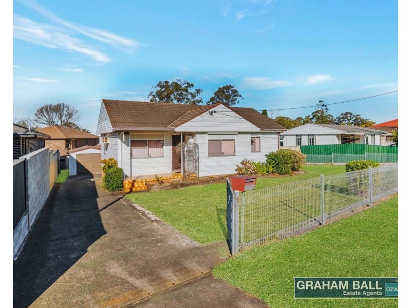 6 Jordan Street, Fairfield West NSW 2165