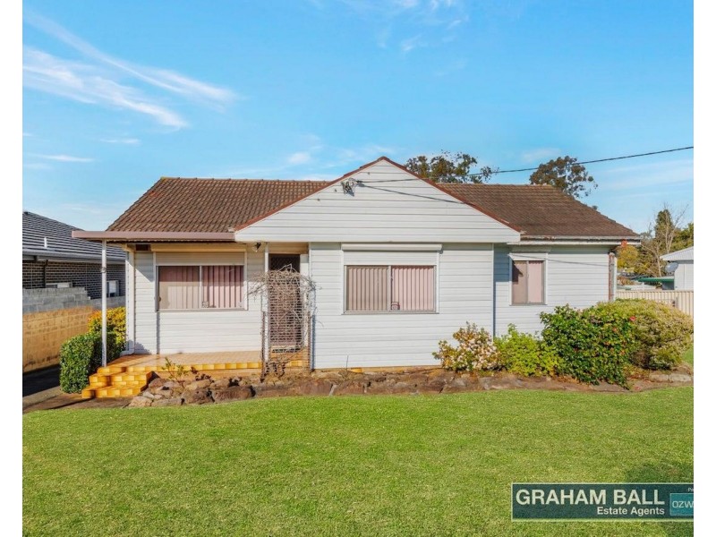 6 Jordan Street, Fairfield West NSW 2165