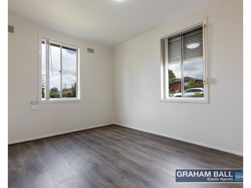 6 Jordan Street, Fairfield West NSW 2165