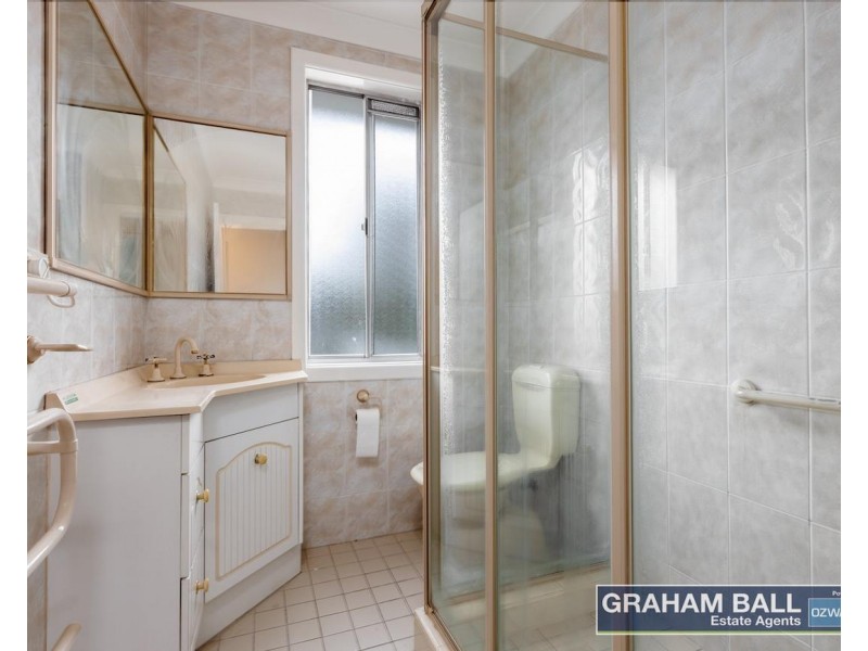 6 Jordan Street, Fairfield West NSW 2165