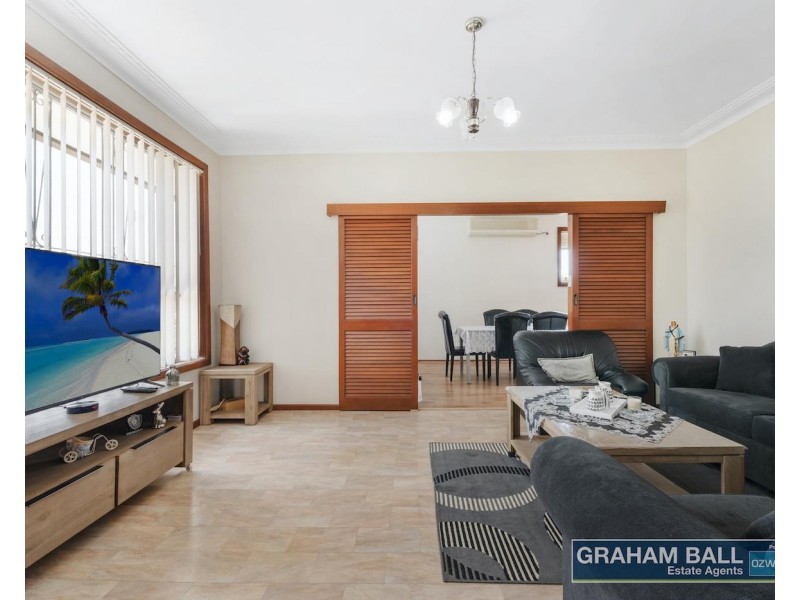 9 Thomas Street, Fairfield NSW 2165