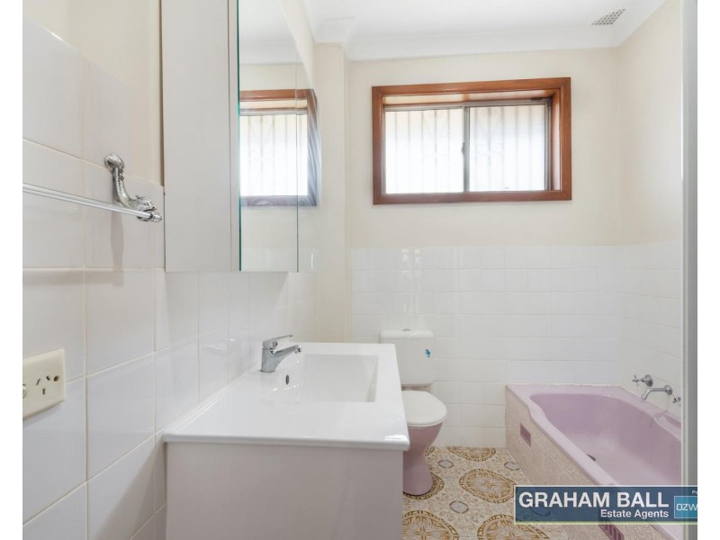 9 Thomas Street, Fairfield NSW 2165