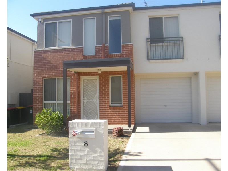 8 Bandicoot Drive, Woodcroft NSW 2767