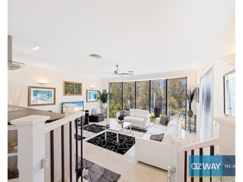 111 Beach Road, Wangi Wangi NSW 2267