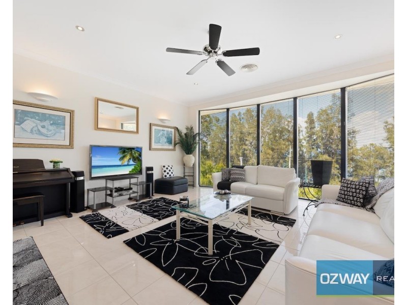 111 Beach Road, Wangi Wangi NSW 2267